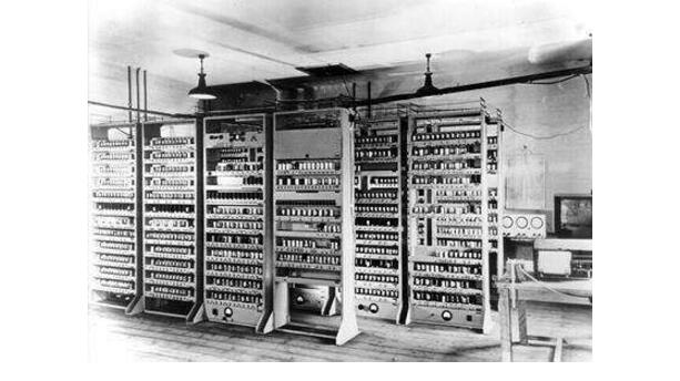 电子管计算机是第几代_电子管计算机如何存储数据